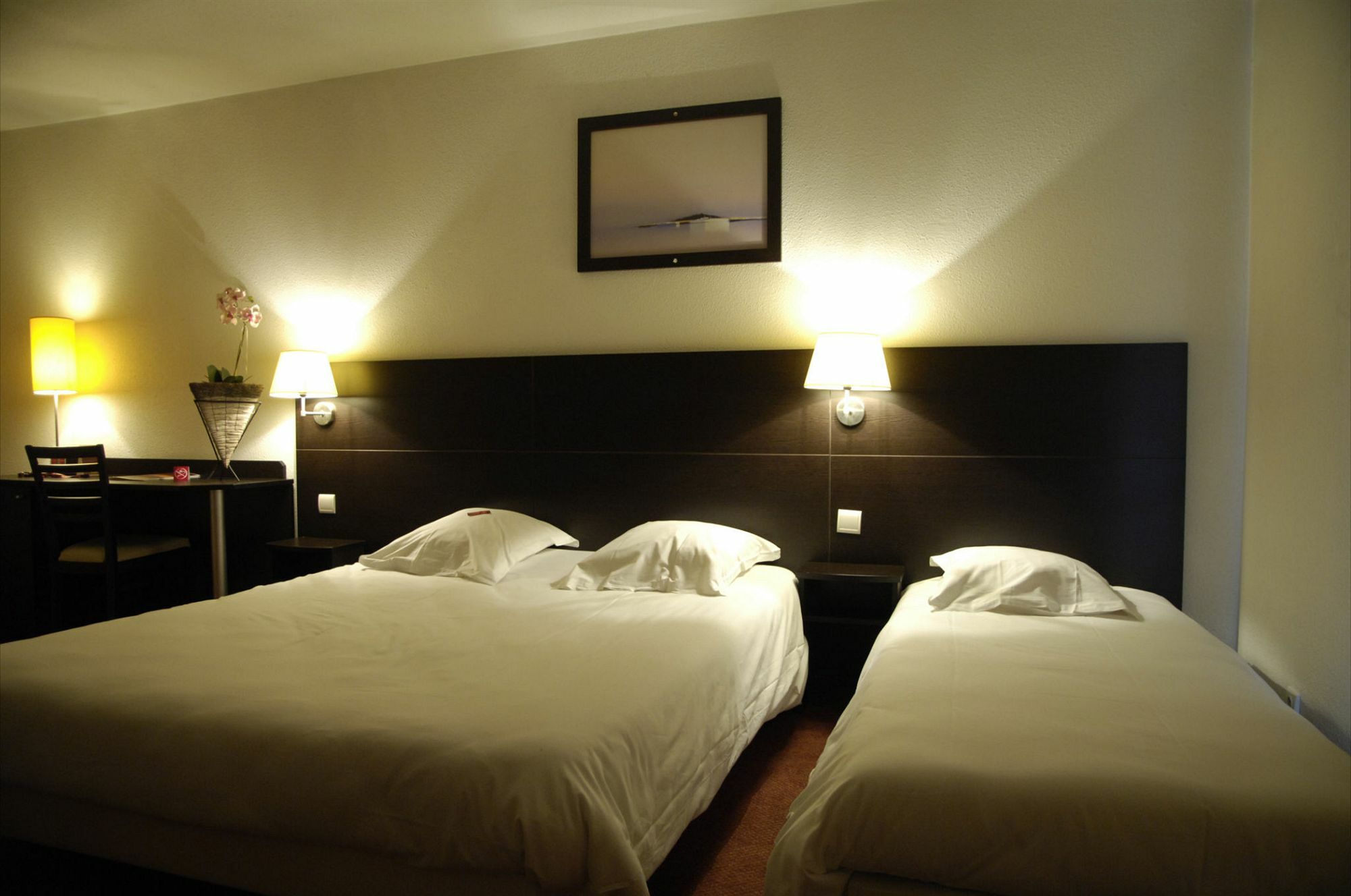 Ibis Annecy - Cran-Gevrier Hotel Exterior foto