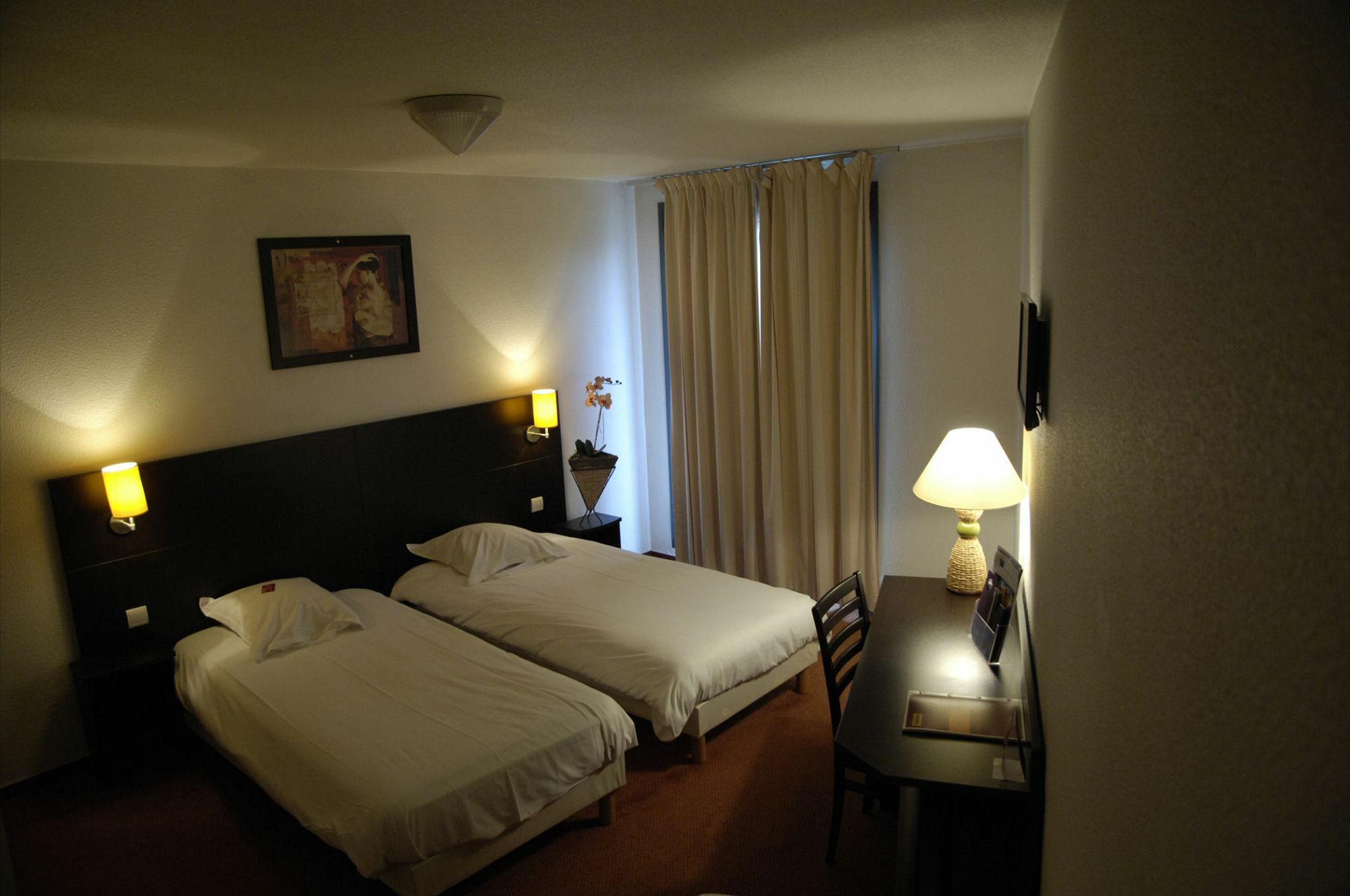 Ibis Annecy - Cran-Gevrier Hotel Exterior foto